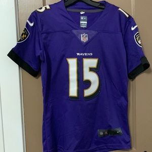 Ladies sz M size medium Baltimore Ravens NIKE Brown #15 jersey shirt worn once